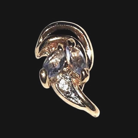 💞 AVON Rare Vintage Gold With Rhinestones Elegant Lilac Tone Gems Stud Earrings - Picture 5 of 10